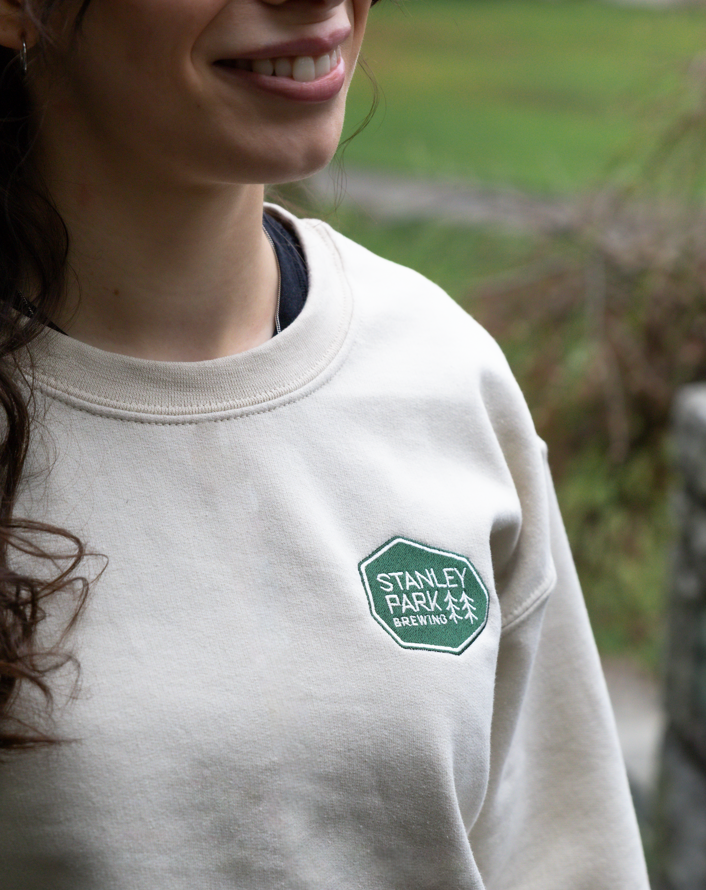 Stanley Park Brewing Unisex Cream Crewneck