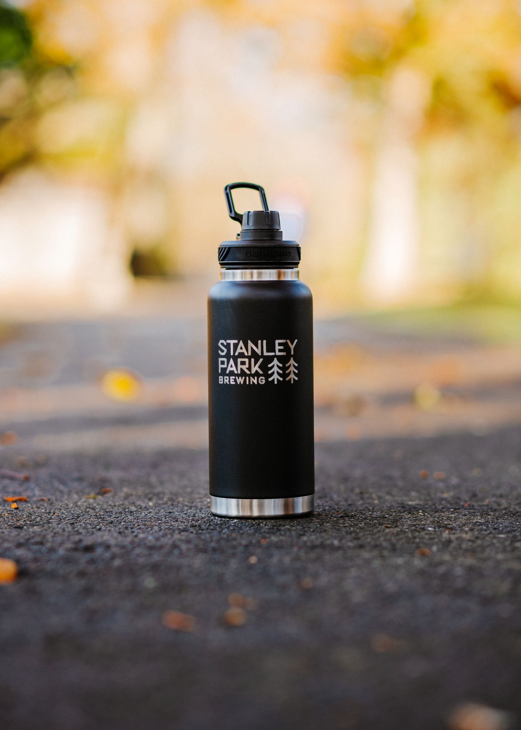 STANLEY スタンレー GROWLER グロウラー 32oz Stanley Park Brewing 32oz Metal Growler Resealable